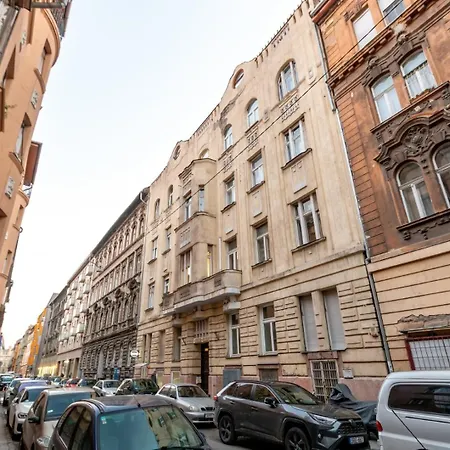 Mega - Szekely Luxury Apartment *